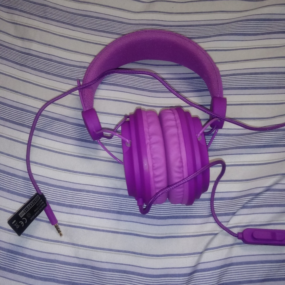 Headphone - Picture 2 of 2